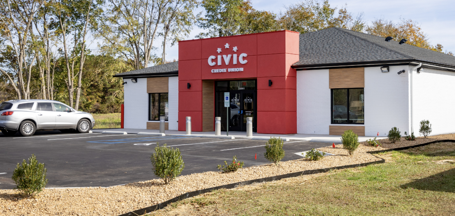 Entrance to the Civic Ashskie branch location.